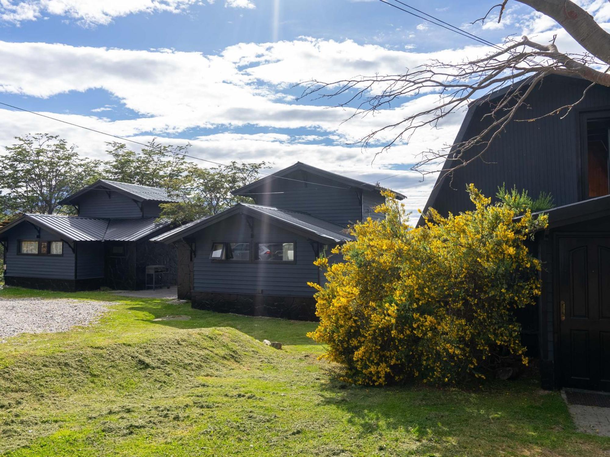 Utaka Cabanas Y Apartamentos Ushuaia Exteriör bild